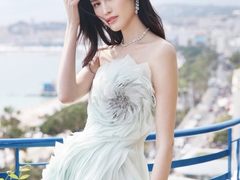 TCL创意出品 何穗揭示家居美学XESS浮窗全场景TV “新解法”