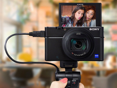 轻松拍摄VLOG，有索尼RX100M5A套装就够了