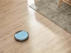 扫地机器人好用吗？电控水箱拖地轻松高效