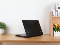 打破黑暗个性外观 雷神911Air游戏本赏析