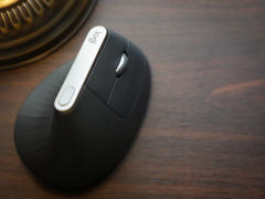 走出“舒适圈”走进“健康圈”  罗技MX VERTICAL体验