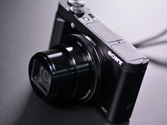 超大变焦小巧机身  索尼HX99大变焦相机评测