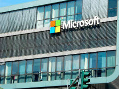 微软应用上线屏幕镜像功能：可在PC端控制安卓手机