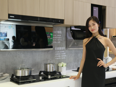 康佳智能电器携AI厨电新品惊艳亮相AWE2019