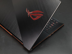 轻薄游戏本中的机皇！ROG冰刃3s Plus深度评测