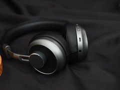 颜值高音质好出街潮品 惠威AW-65无线耳机评测