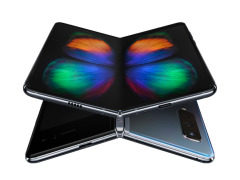 三星Galaxy Fold折叠测试视频发布 可开合超20万次