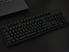 高性价比原厂轴 雷柏V808 RGB游戏机械键盘热销中