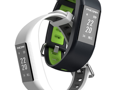 斐讯智能运动手环W3，佩戴时尚且安心