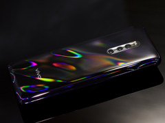 vivo又一款新旗舰开卖 3200万前置+4800万主摄售价3998！