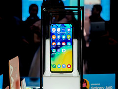 高性价比中端机，三星Galaxy A60元气版上手