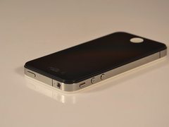 苹果因iPhone休眠/唤醒键存在缺陷面临集体诉讼危机
