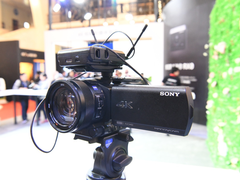 索尼AX700摄像机  企业直播的首选器材