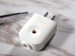 取电更灵巧，公牛90°安全旋转插头评测