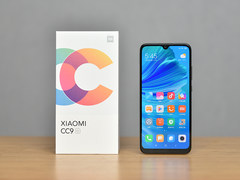 小米CC9e图赏：聚光灯外的小尺寸拍照手机