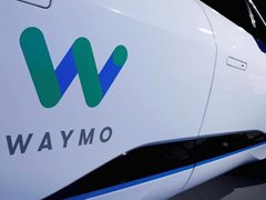 出租车无人驾驶但有免费Wi-Fi，这样的出租车你会做坐吗？