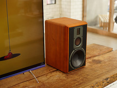 云时代参考旗舰 惠威M5A三分频有源音箱评测