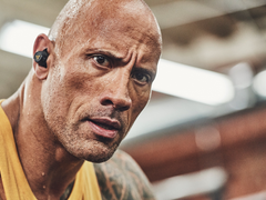 JBL联合Under Armour推出新款真无线运动耳机-巨石强森特别版