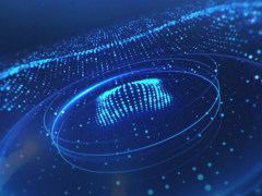 如何跨历史数据和实时数据进行实时分析？