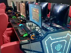 飞利浦猛腾系列电竞显示器强势入驻吉林N1电竞馆，助力玩家展现游戏实力！