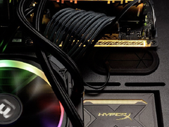 雷电之光——HyperX FURY雷电RGB固态硬盘