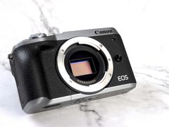 放在口袋里的APS-C画幅无反 EOS M6 Mark II外观图赏