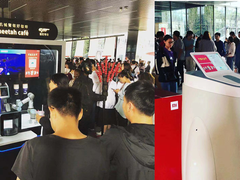 猎豹机器人家族亮相小米新园区  真有用机器人掀起租赁行业新潮流