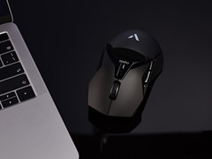 无线旗舰再进化  雷柏VT950Q无线游戏鼠标评测