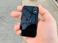 TCL公司新手机正式入网：3.3寸迷你显示屏分辨率高达720P