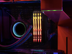 疾如闪电—HyperX FURY DDR4 RGB雷电流光系列骇客神条开箱体验