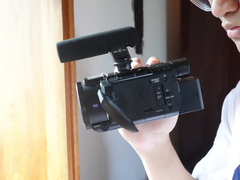 稳扎稳打的Vlog神器 索尼AX60摄像机