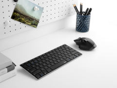 生活不易，来个雷柏无线鼠标和充电器