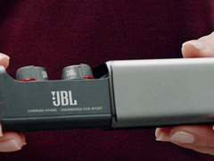 JBL真无线蓝牙运动耳机 自由聆听出色音质