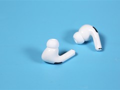 下一个iPod：苹果AirPods单季度营收将破10亿美元