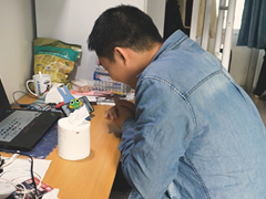 男生宿舍不为人知的小事告诉你5G有多重要