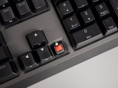 悬浮键帽出众手感 雷神娜迦海妖Cherry轴机械键盘评测