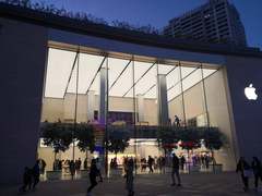 苹果关闭中国一家门店 并限制员工赴中国旅行