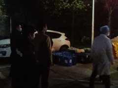 为爱驰援  苏宁“火箭哥”侠义逆行获点赞