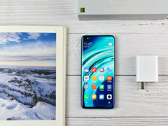 小米10评测：各项“挡板”都更长的水桶机