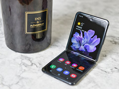 用技术创新带动消费升级 三星Galaxy Z Flip评测