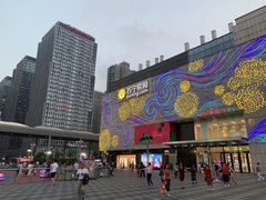 罩不住了？苏宁广场客流恢复65%