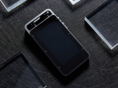 罗永浩首秀直播带“尖货” 搜狗AI录音笔S1被赞“梦幻”