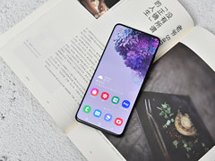 绝佳的手感把控 三星Galaxy S20+开箱上手