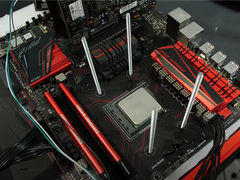 AMD最失败处理器 超频也不敌常态锐龙