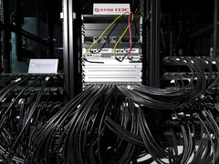 新华三携手思博伦完成业界首次大规模400G测试