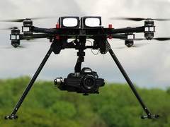 大疆的新对手出现了，佳能注册消费级无人机专利