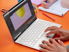 想成为Vlogger？那你一定不要错过这款全能轻薄本