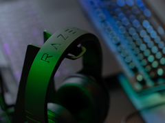 轻装上阵声场不凡，雷蛇游戏耳机带你恣意游戏