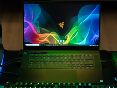 雷蛇灵刃15标准版体验：轻薄竞技王者，游戏玩家利刃