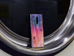 24期免息+以旧换新返现，一加8系列更显实惠